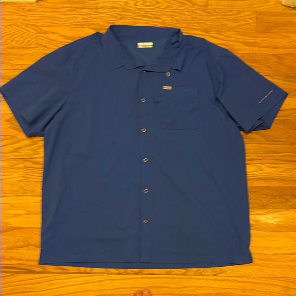 Columbia Blue Casual Button Down Shirt
